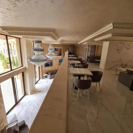 Deluxe Valencia Gardens, Апартамент