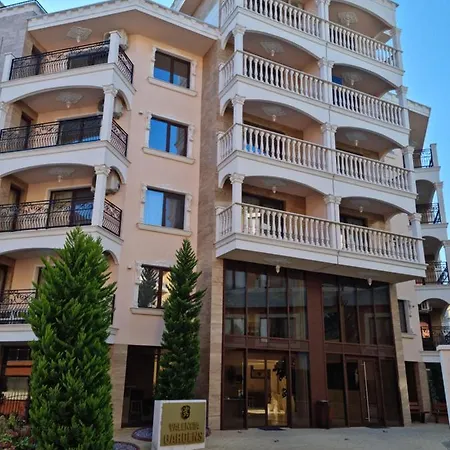 Deluxe Valencia Gardens, 아파트
