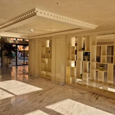 Deluxe Valencia Gardens, Несебър